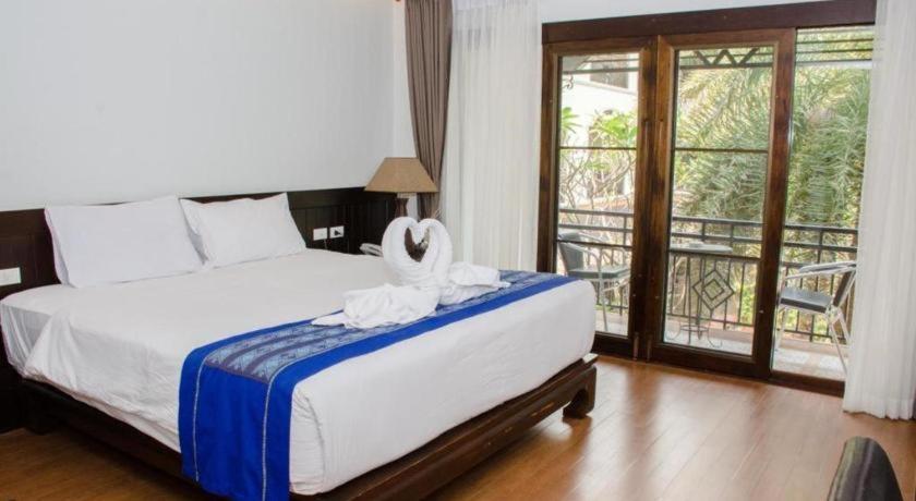Phoomthai Garden Hotel Phrae Extérieur photo