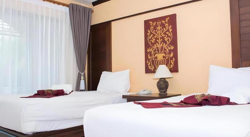Phoomthai Garden Hotel Phrae Extérieur photo
