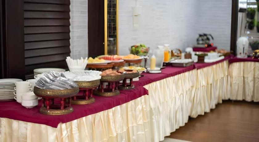 Phoomthai Garden Hotel Phrae Extérieur photo