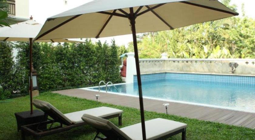 Phoomthai Garden Hotel Phrae Extérieur photo